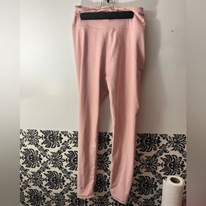 Pale Pink Scrunch-Butt Workout Leggings